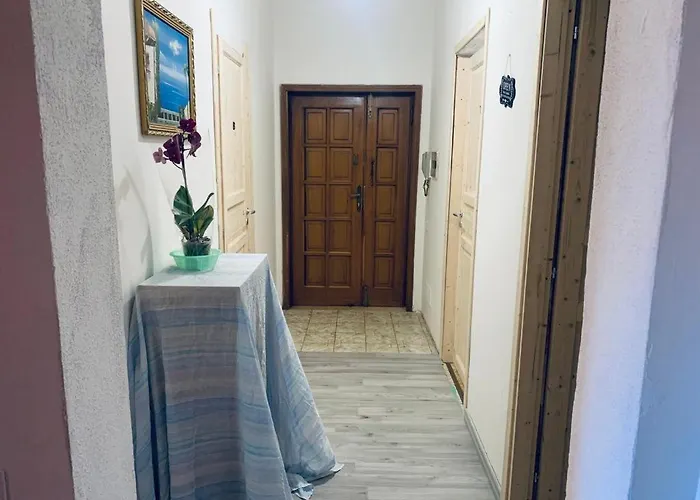 In Shared בית אירוח